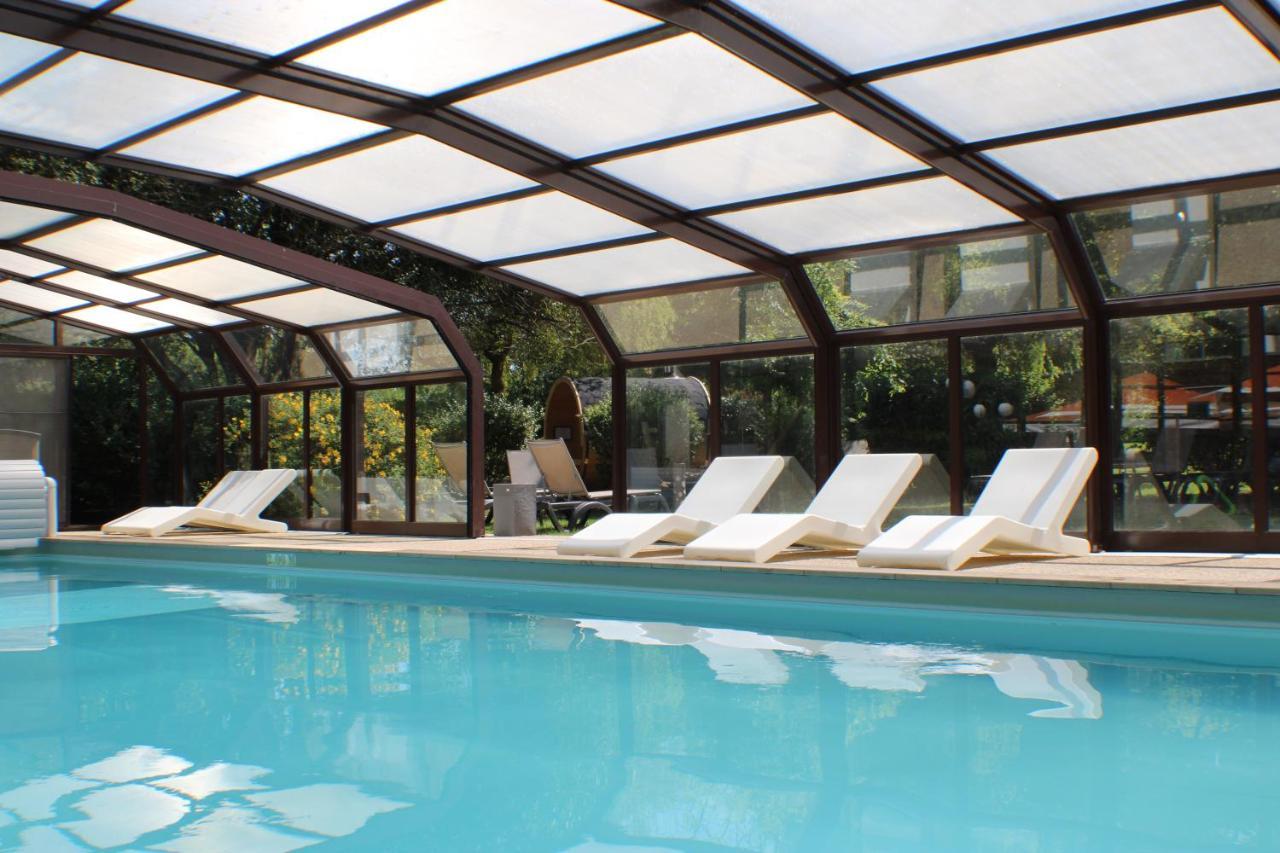 Domaine De La Foret D'Orient, Logis Hotel, Restaurant, Spa Et Golf Rouilly-Sacey Exterior photo